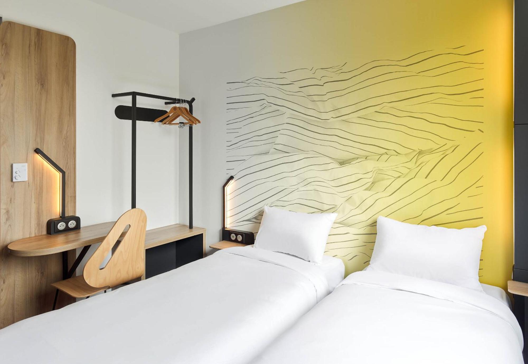 B&B Hotel Paris Clichy-Sous-Bois 3 Etoiles Exteriör bild